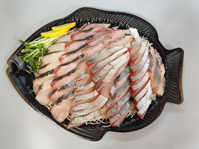 줄무늬전갱이회
